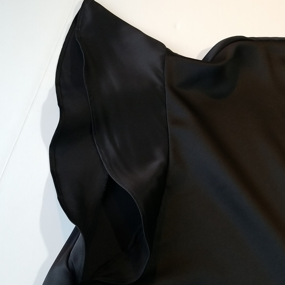 Victoria Secret Satin Robe - Picture 13 of 17